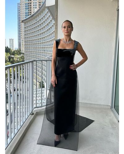 Brie Larson: Captivating Elegance and Style in Stunning Black Dress