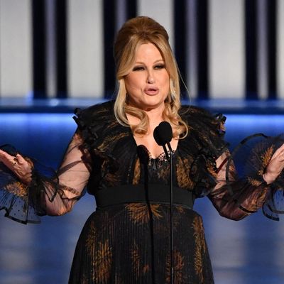 Jennifer Coolidge's iconic Emmy award acceptance speech is going viral