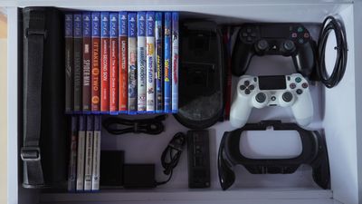 5 tips for keeping your video games and accessories perfectly organized