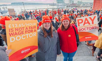 Striking junior doctors in Wales accuse Labour of driving medics out of NHS