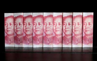 Yuan Surpasses Dollar as Most Traded Currency in Moscow