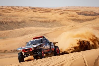 Prodrive: Dakar is Sainz's to lose as he remains cautious of Loeb threat