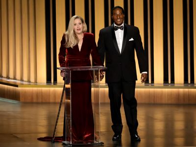 An emotional Christina Applegate receives a standing ovation at the Emmys