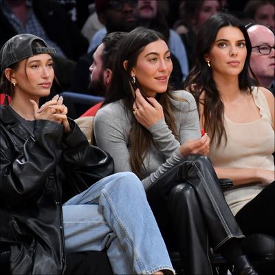 Hailey Bieber and Kendall Jenner Are a Mixture of Friendly Smiles and Rude Gestures at Lakers Game