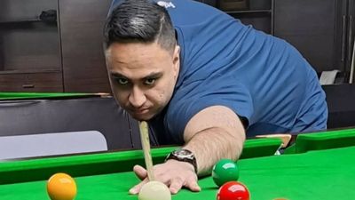 Defending champion Laxman Rawat sent packing in All India Snooker Open quarters