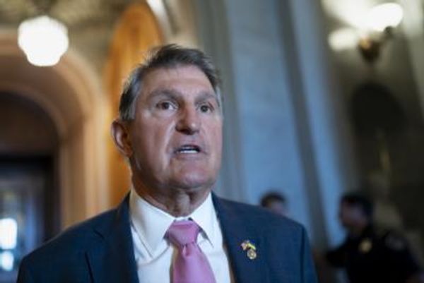 Senator Joe Manchin considers running as a third-party candidate