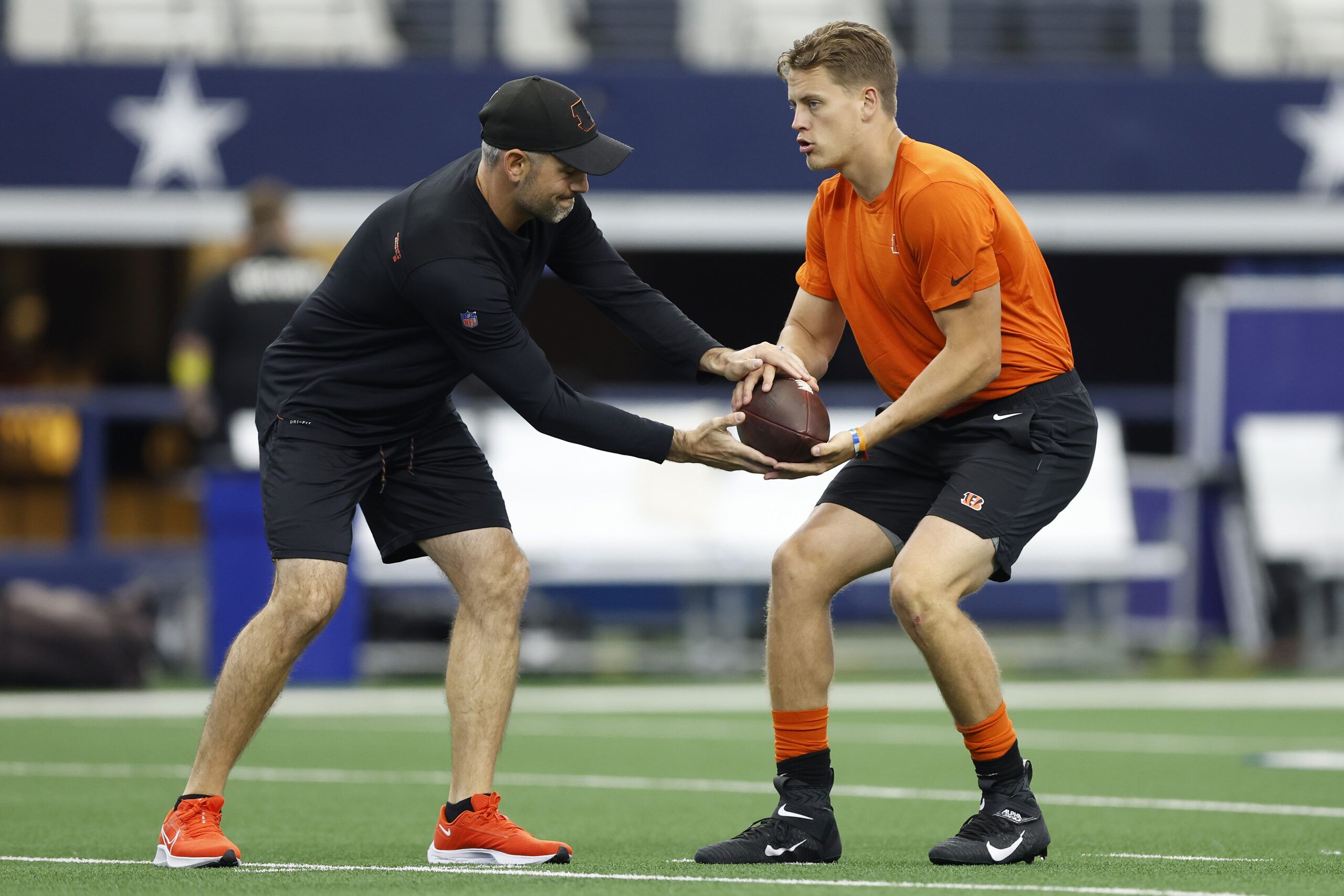 Bengals quarterbacks coach Dan Pitcher to interview…