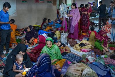 ‘Deadliest outbreak ever seen’: climate crisis fuels Bangladesh’s worst dengue epidemic