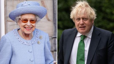 Queen Elizabeth's 'Were you naked?' comment in bizarre encounter with Boris Johnson is hilarious