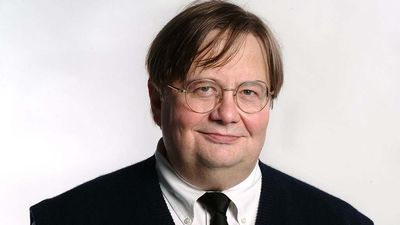 Tom Shales, Famed TV Critic, Has Died