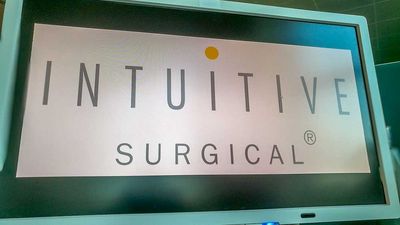 Intuitive Surgical Surges To A Record High With Rivals On The Horizon 'Unlikely To Derail' It
