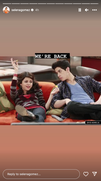 Wizards Of Waverly Place Is Returning Ft. Selena Gomez & David Henrie So Magic Must Be Real
