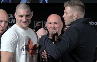 UFC 297 video: Sean Strickland avoids eye contact with Dricus Du Plessis at press conference faceoff