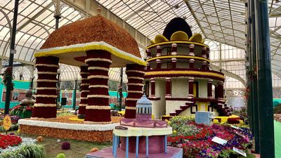 Lal Bagh decks up for Republic Day flower show