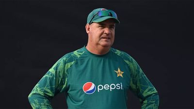 Arthur, Bradburn and Puttick resign from Pakistan's NCA roles