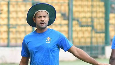 Ranji Trophy: Karnataka aim for full points after Gujarat fiasco