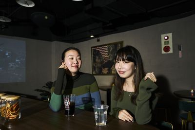 A Chinese and a Taiwanese comedian walk into a bar ...