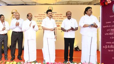 Stalin inaugurates construction of four-lane elevated flyover on Anna Salai