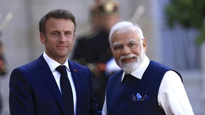 ‘Royal’ welcome planned for Macron as he arrives for Republic Day