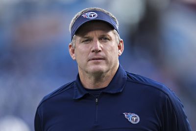 Mike Munchak open to returning to Titans as OL coach