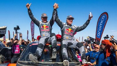 Carlos 'El Matador' Sainz makes Dakar Rally history