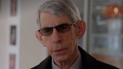 After Law And Order: SVU's Benson And Fin Toasted John Munch, I Need To Stream Richard Belzer's Best Episodes