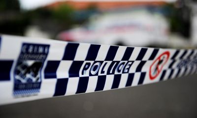 Police hunt for attacker after taxi driver and food delivery driver stabbed in Sydney suburb