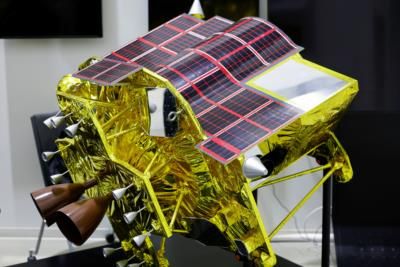 Japan's lunar lander lands on moon but faces power issues