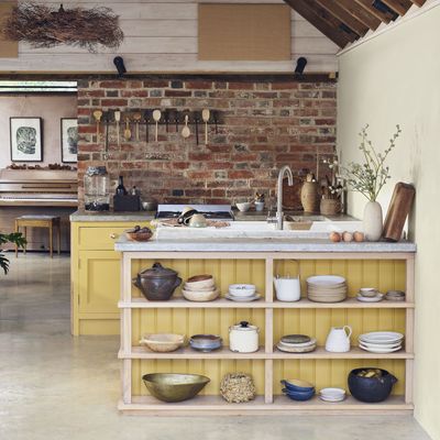 5 colours that will instantly make your kitchen feel cosy