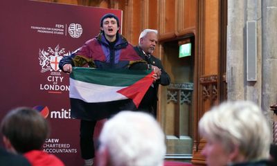 Pro-Palestinian protesters disrupt David Lammy speech in London