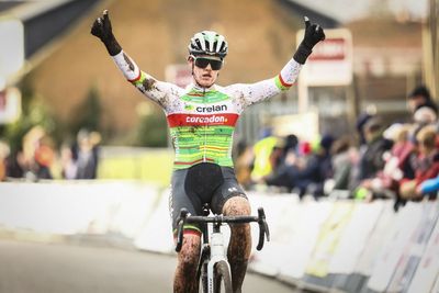 Exact Cross Zonnebeke: Marion Norbert Riberolle powers to solo victory