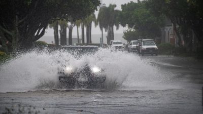 Cyclone brewing with northern Australia on flood watch