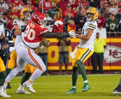 POLL: Who will win in divisional round – Packers or 49ers?