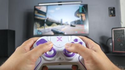 7 reasons why gaming at your desk beats playing on the couch