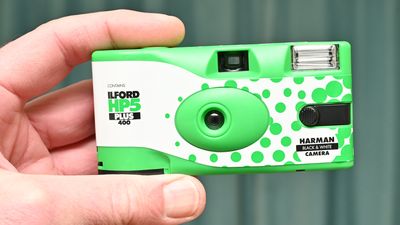 Ilford HP5 Plus B&W Single Use Camera: buy it, use it, mail it
