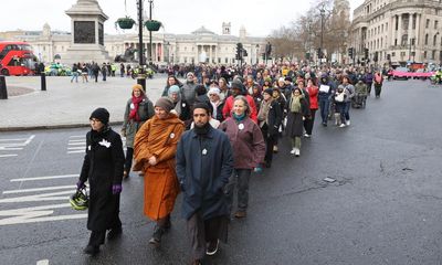 ‘War hurts our hearts’: silent multi-faith peace walk held in London