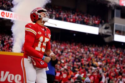 LOOK: Chiefs stars make fashionable entrance to Highmark Stadium before playoff matchup vs. Bills