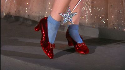 Thief Who Stole Dorothy's Ruby Red Slippers From Wizard Of Oz Reveals Why He Did It, And It's Weirdly Comparable To The Movie's Plot