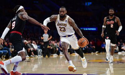 Lakers player grades: L.A. burns the Trail Blazers to a crisp