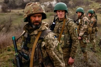 Ukrainian Forces Strike Russian Oil Depot, Escalating Conflict