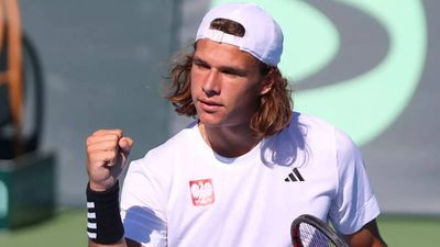 233 kph! 17-year-old Tomek Berkieta hits fastest serve at Australian Open