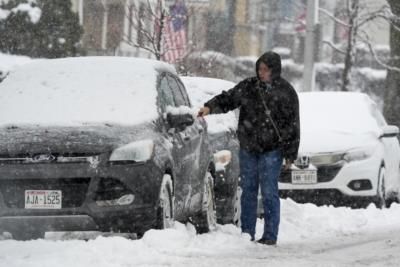 Severe ice storm threatens central US; power outages anticipated