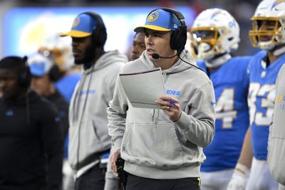 Report: Bears’ request to interview OC Kellen Moore blocked by Chargers