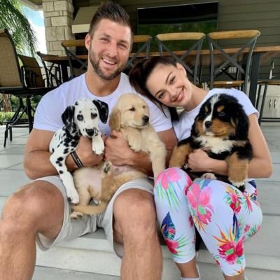 Tim Tebow: A Heartwarming Connection with His Loyal Companions