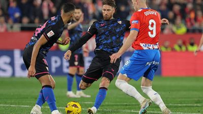Dovbyk hat-trick as Girona thrash Sevilla to reclaim Liga lead