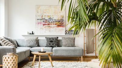 Living room decluttering mistakes experts never make