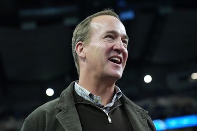 Peyton Manning took his son to NFL playoff games over weekend