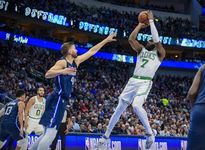 Boston Celtics at Dallas Mavericks: Injuries and likely starting lineups