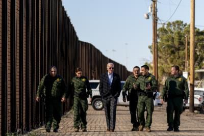 Calls for border security intensify as Democrats urge action