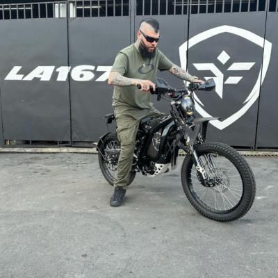 Farruko Showcases Style and Spirit in Outdoor Photoshoot